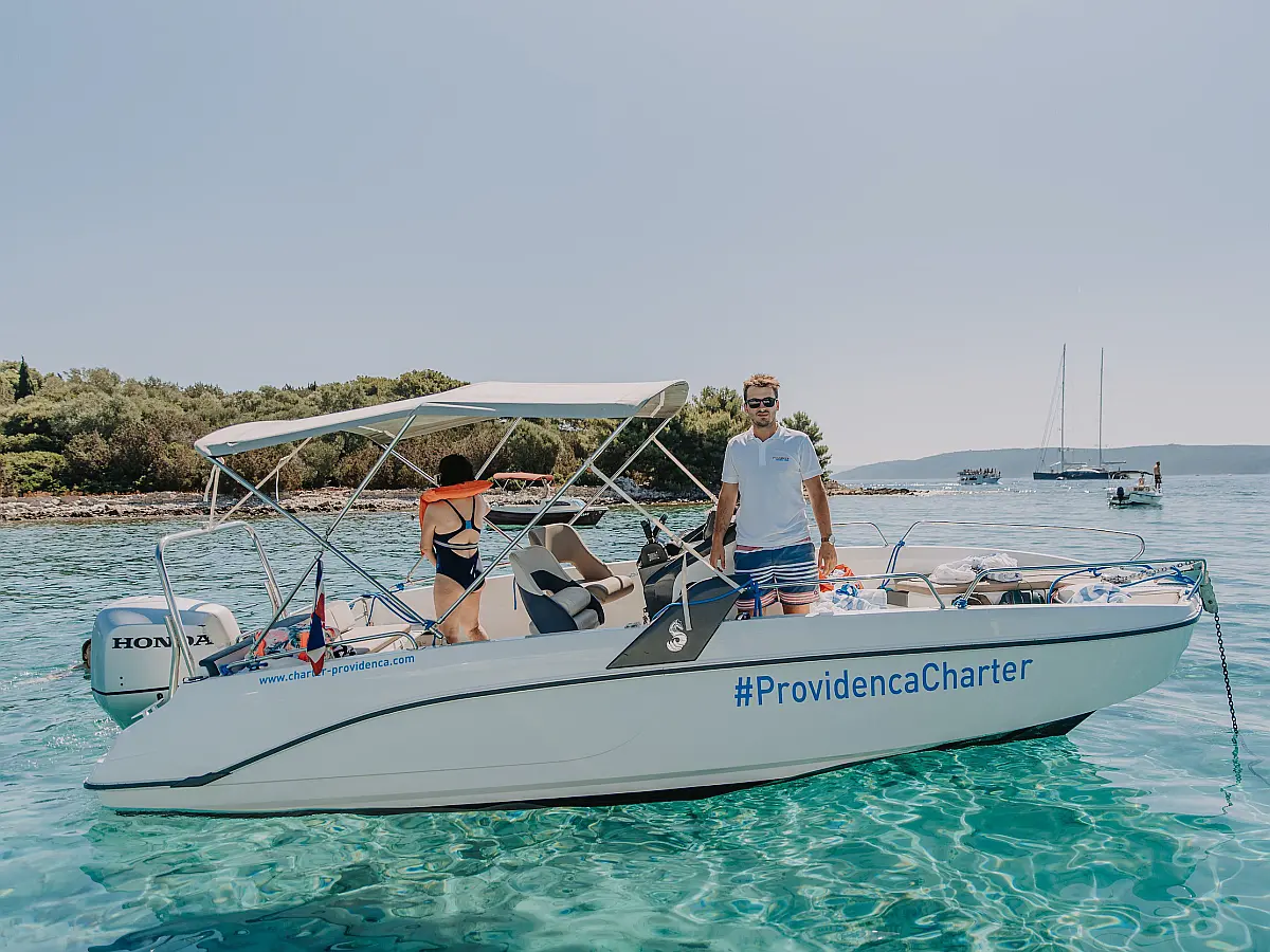 Beneteau Flyer 6.6 Space Deck