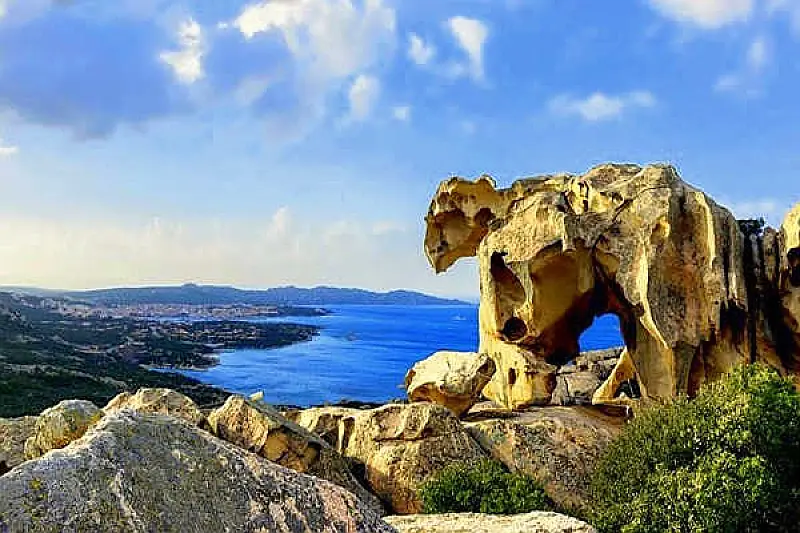 Die sardische Küstenlandschaft